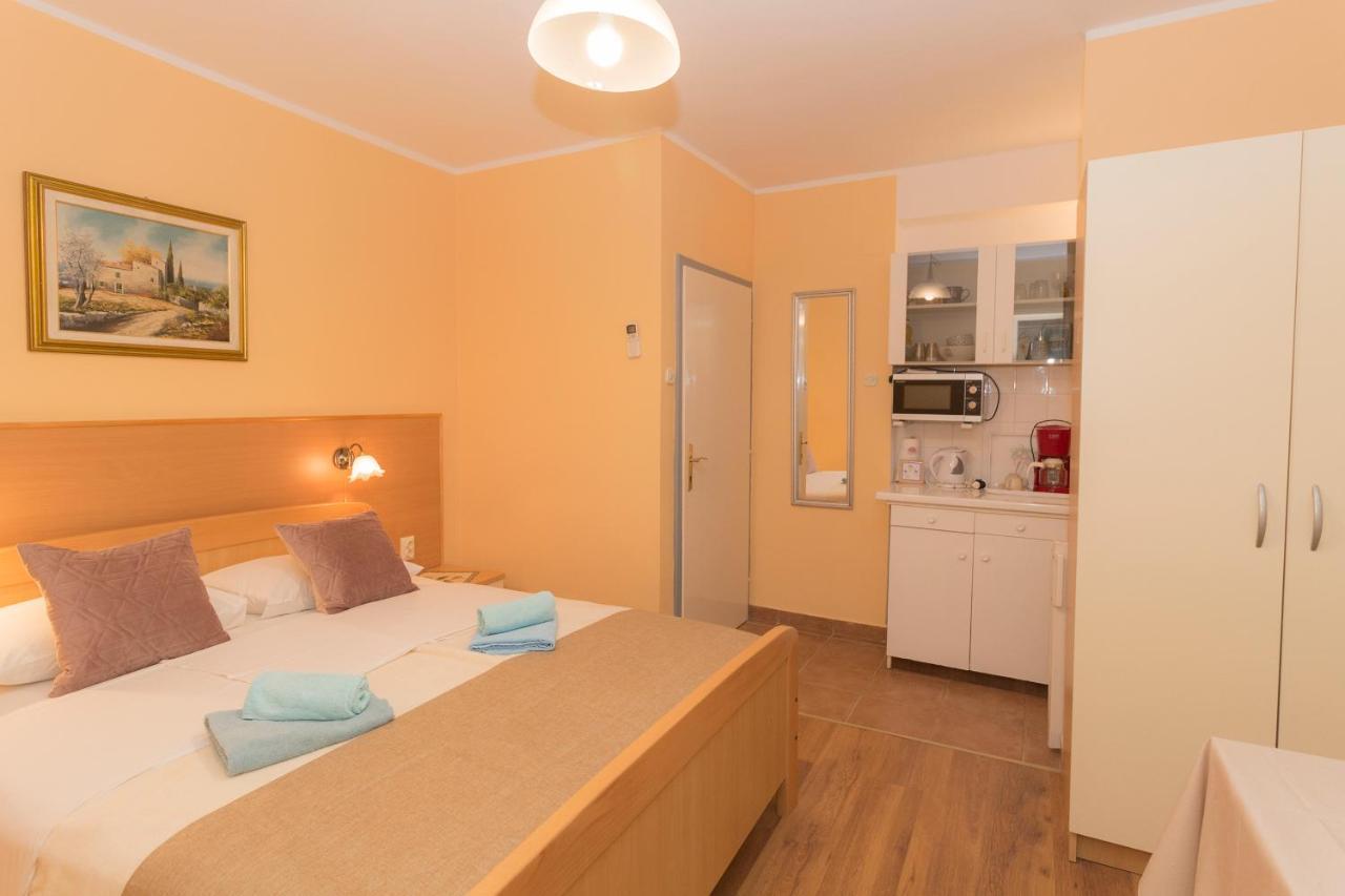 Bed & Breakfast Palma Bed and Breakfast Medulin Buitenkant foto